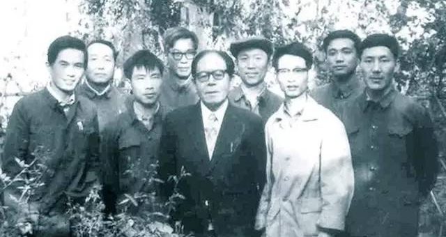 龚祥瑞 李克强：法律工作的计算机化缩略图