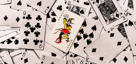 平台设立盲盒游戏 提供以小博大抽奖机会 构成开设赌场罪缩略图 平台设立盲盒游戏 提供以小博大抽奖机会 构成开设赌场罪缩略图